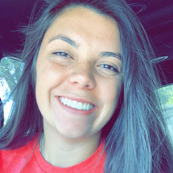 Meet your Posher, Kassy - Picture 1 of 1